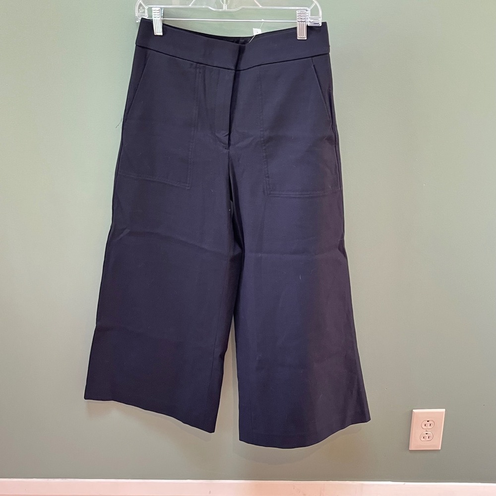 Ann Taylor Women's Black Cropped Wide‎ Leg Career Dress Pants Size 6 NWT